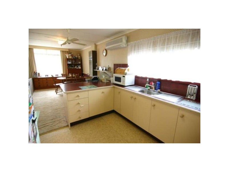 Queen Street, Ararat VIC 3377