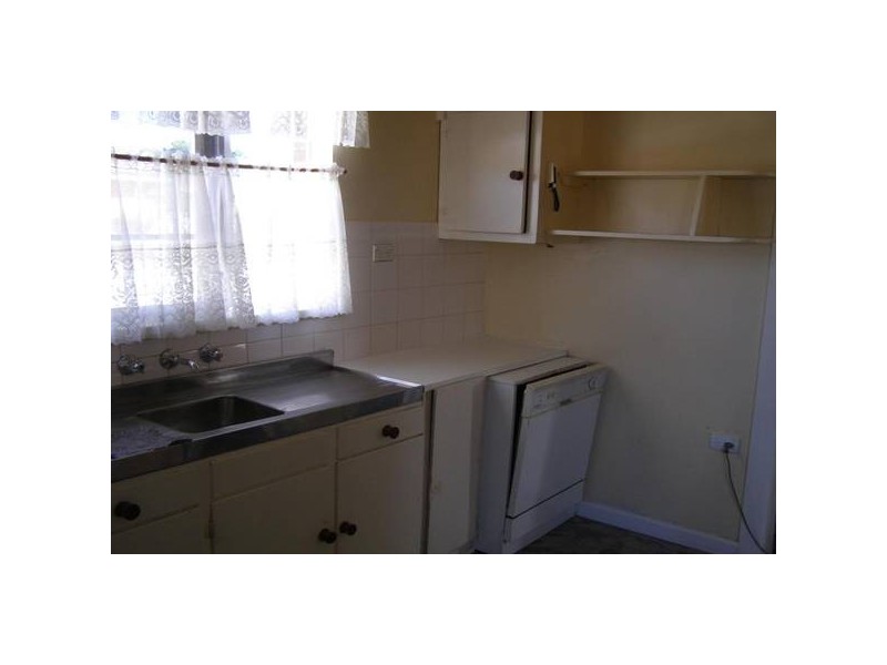 13 Queen Street South, Ararat VIC 3377