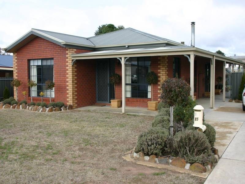 15 Mclean Street, Ararat VIC 3377