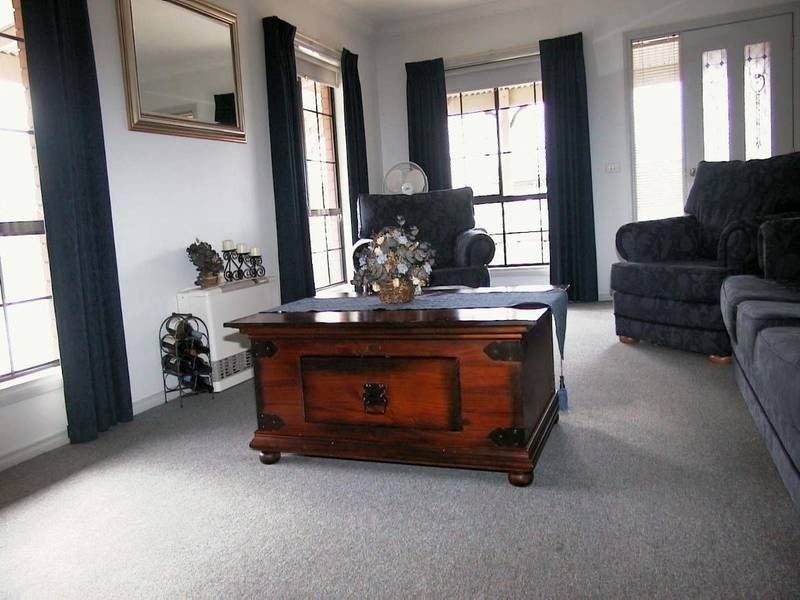 15 Mclean Street, Ararat VIC 3377