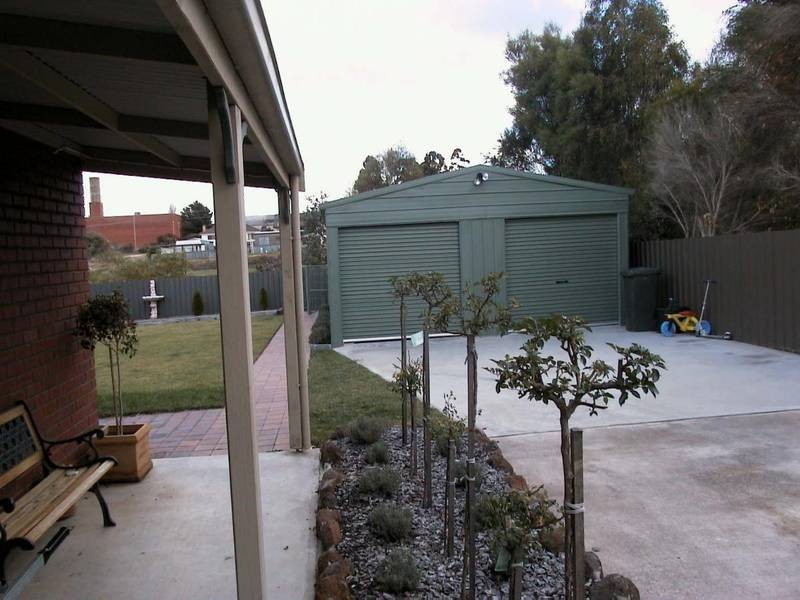 15 Mclean Street, Ararat VIC 3377