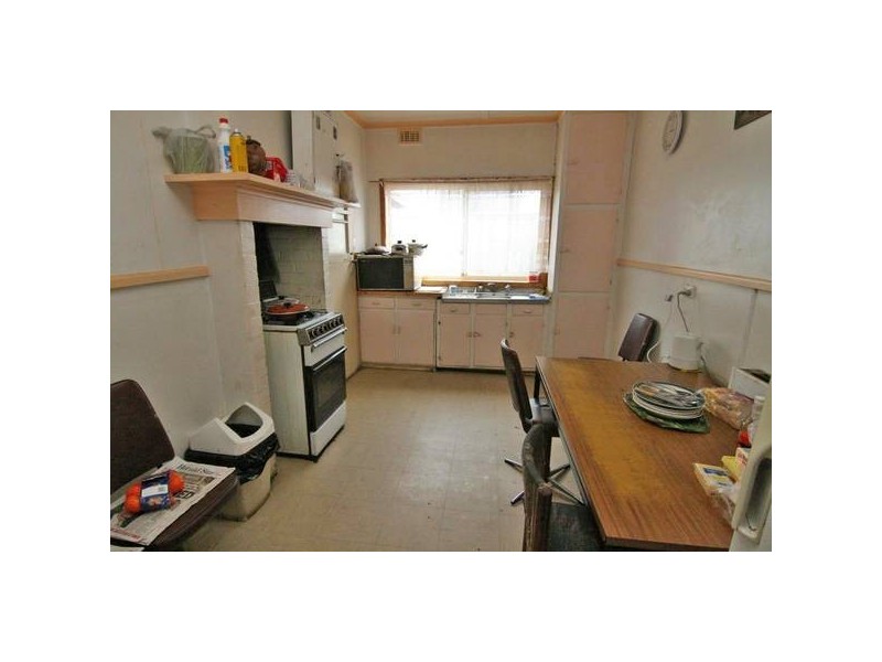 14 Rotary Avenue, Ararat VIC 3377