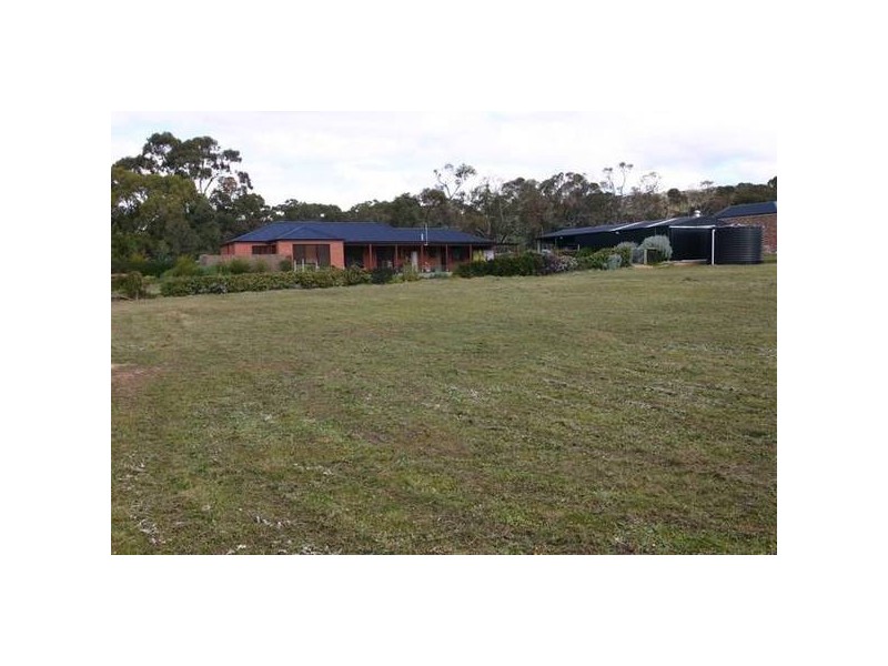 21 Bowen Place, Ararat VIC 3377