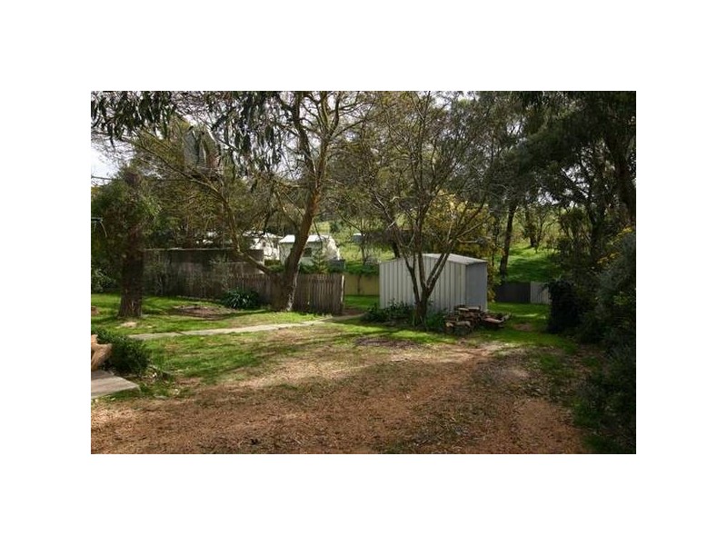 84 Bellinghams Hill Road, Ararat VIC 3377