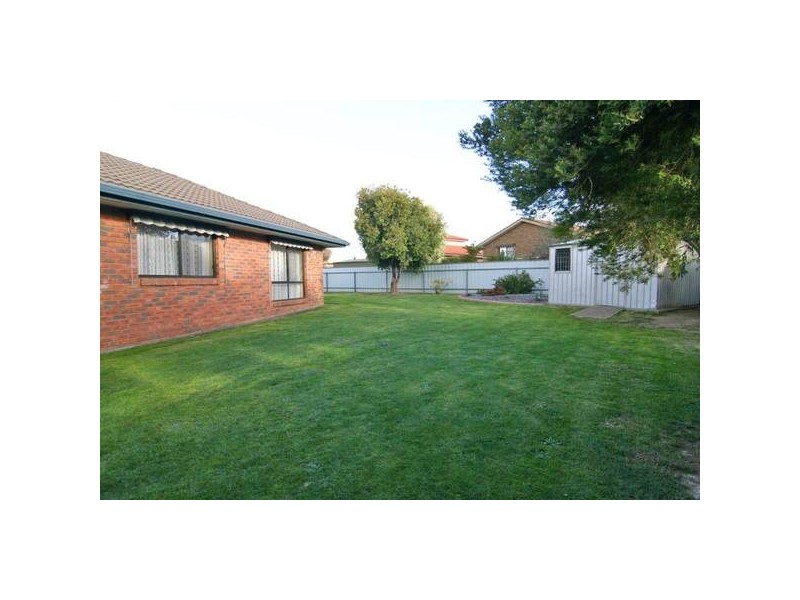 9 Blackwood Court, Ararat VIC 3377