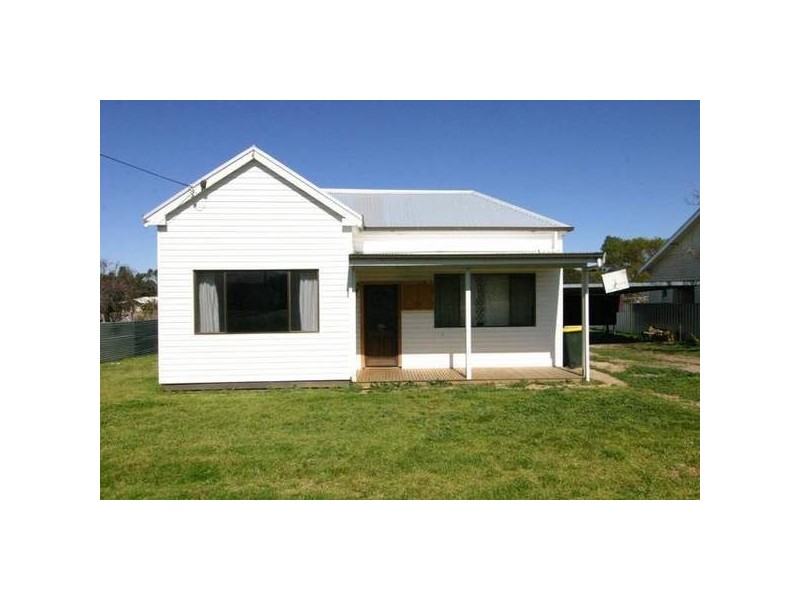 28 Rundell Street, Ararat VIC 3377