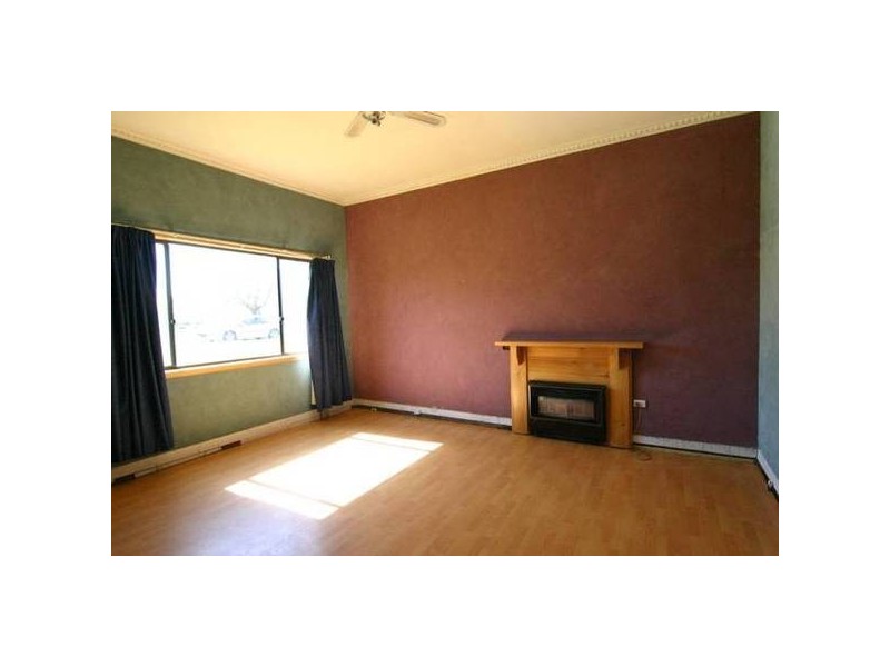 28 Rundell Street, Ararat VIC 3377