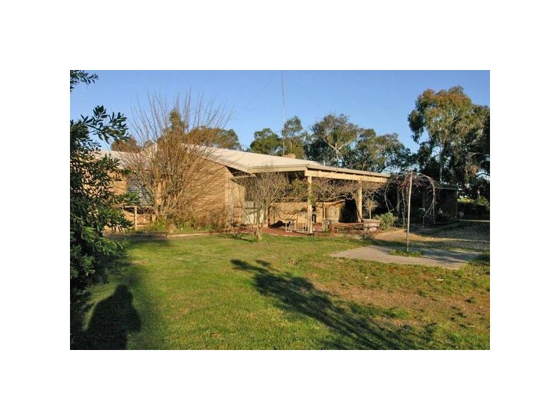 9 Mcloughlin Road, Ararat VIC 3377