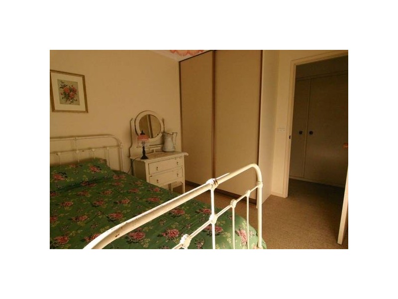 9 Mcloughlin Road, Ararat VIC 3377