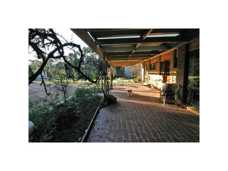 9 Mcloughlin Road, Ararat VIC 3377