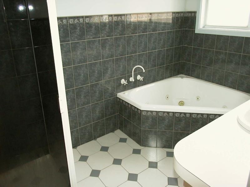 6 Tatyoon Road, Ararat VIC 3377