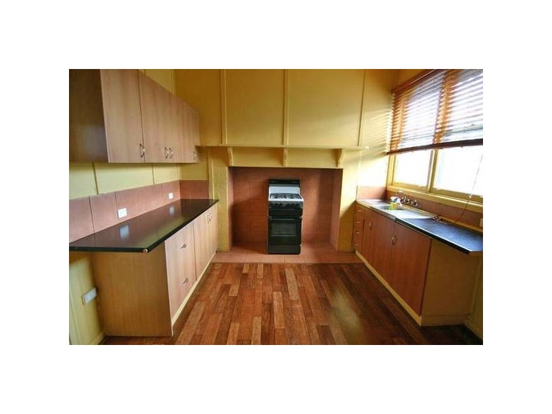 34 Benbow Street, Ararat VIC 3377