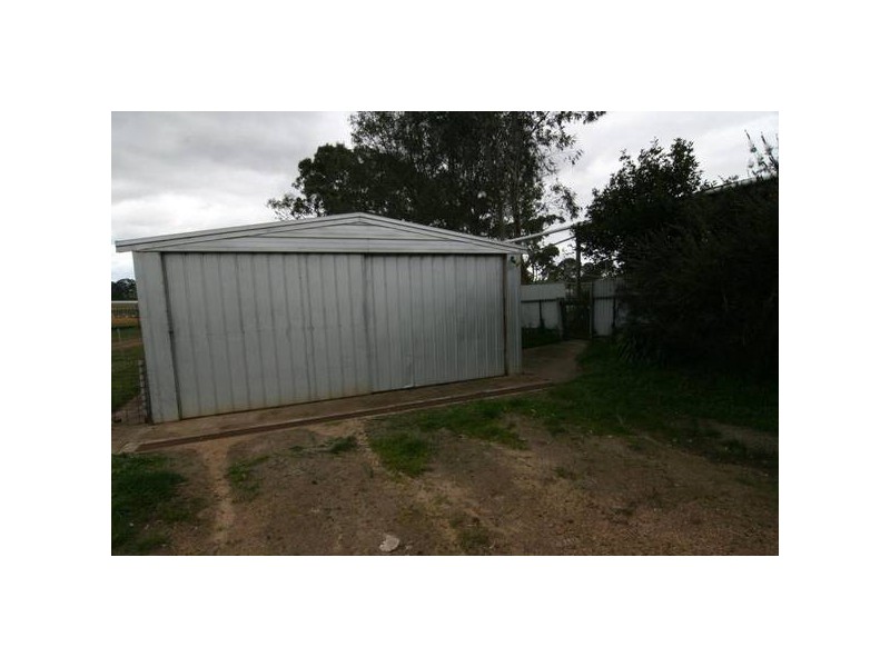 Dunkeld Road, Moyston VIC 3377