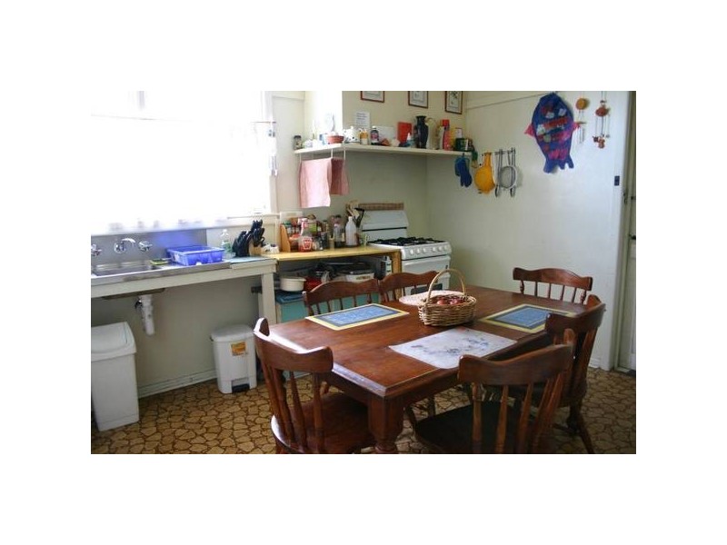 34 Churchill Avenue, Ararat VIC 3377