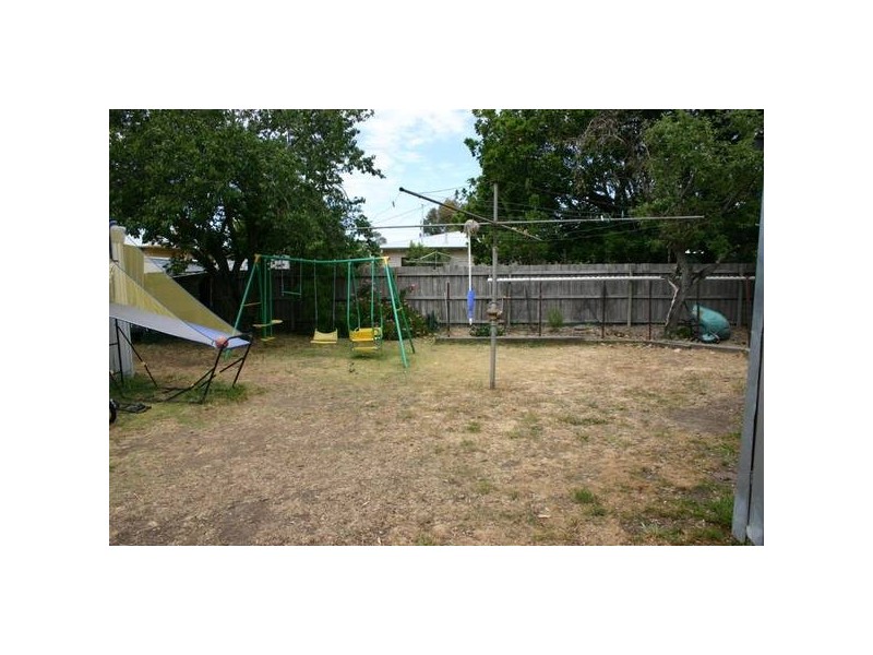 34 Churchill Avenue, Ararat VIC 3377