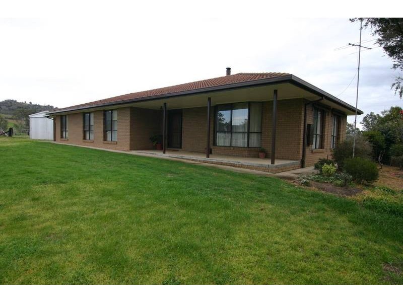 70 Green Street, Elmhurst VIC 3469