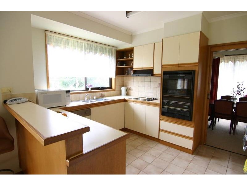 70 Green Street, Elmhurst VIC 3469