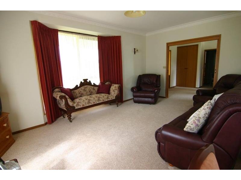 70 Green Street, Elmhurst VIC 3469