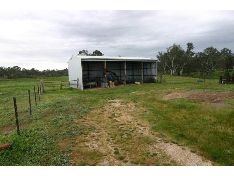 70 Green Street, Elmhurst VIC 3469