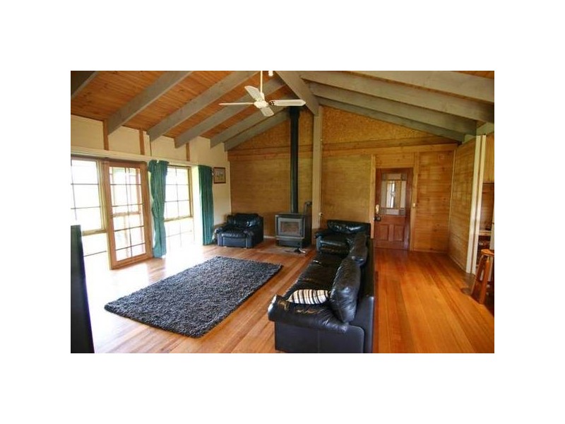 2 Wright Street, Crowlands VIC 3377