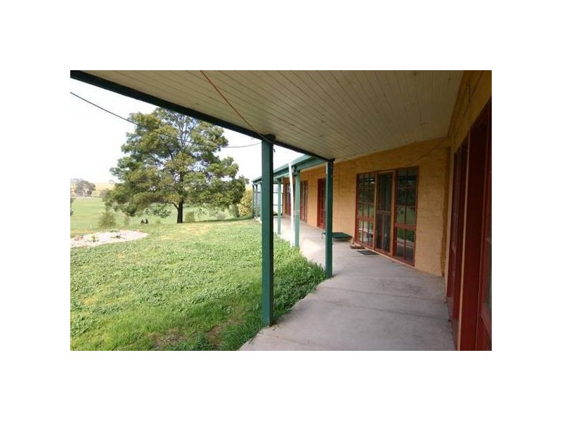 2 Wright Street, Crowlands VIC 3377