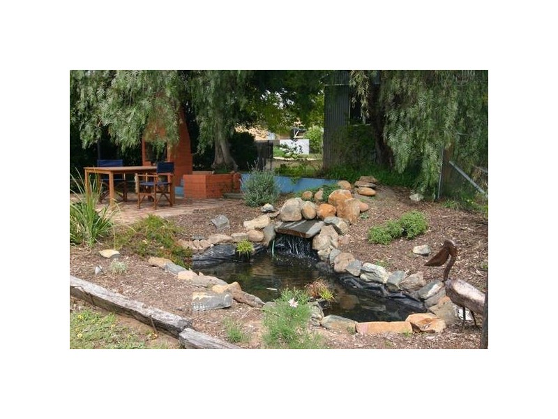 9 Dean Street, Ararat VIC 3377