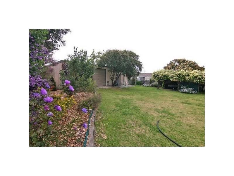 4 High Street West, Ararat VIC 3377