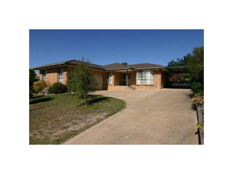 6 Blackie Avenue, Ararat VIC 3377