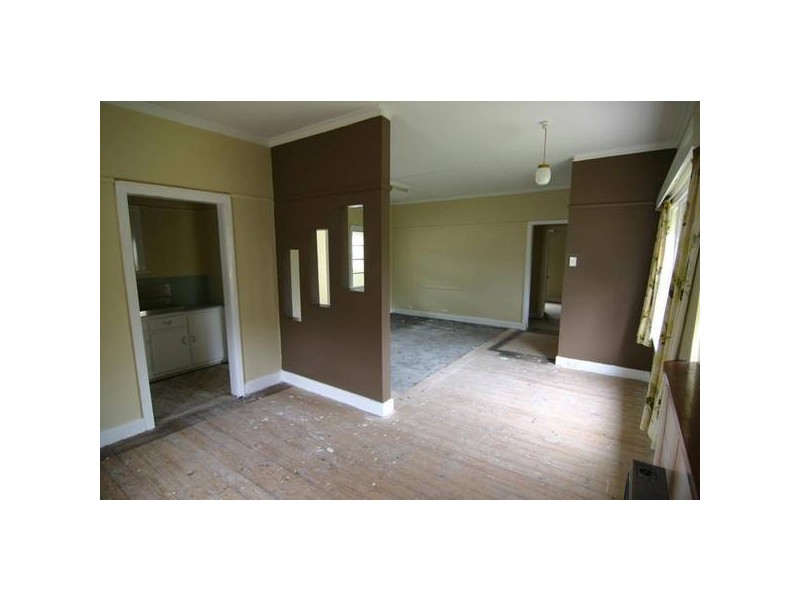 8 Baird Street, Ararat VIC 3377