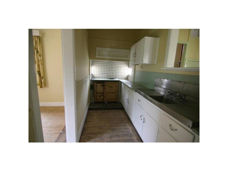 8 Baird Street, Ararat VIC 3377