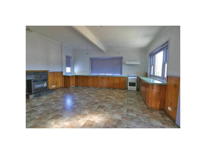 19 Palmerston Street, Ararat VIC 3377