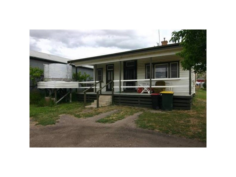 19 Palmerston Street, Ararat VIC 3377