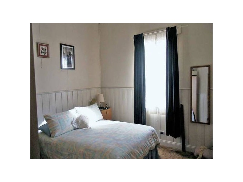 102 Main Street, Great Western VIC 3377