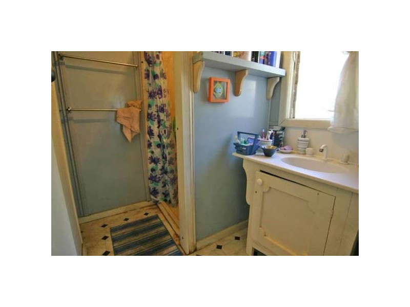 102 Main Street, Great Western VIC 3377