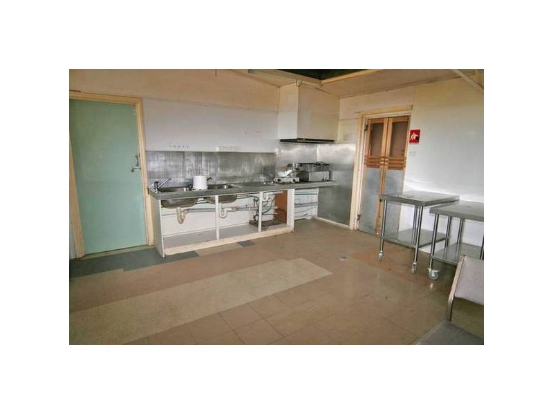 12 Port Fairy Road, Ararat VIC 3377