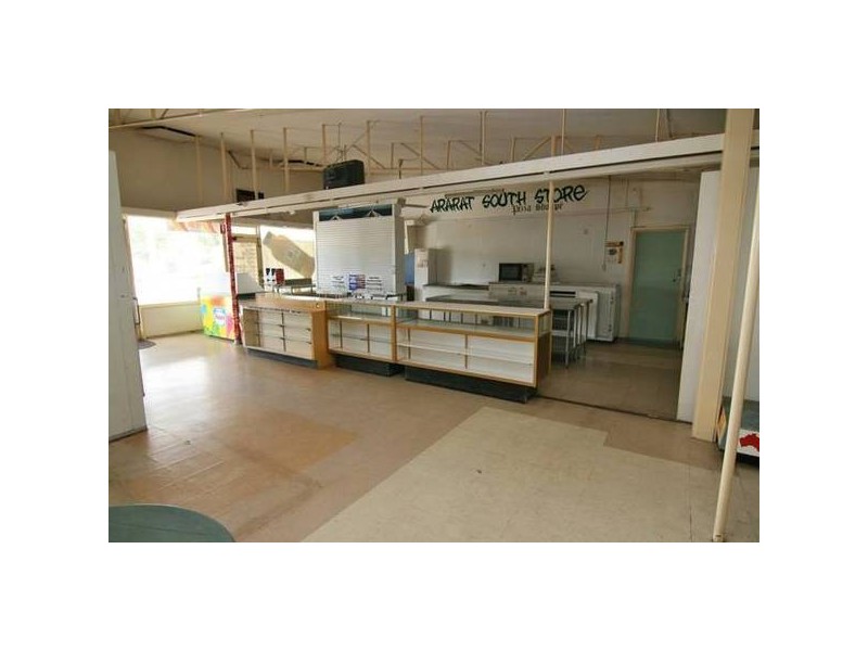 12 Port Fairy Road, Ararat VIC 3377