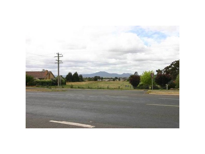 12 Port Fairy Road, Ararat VIC 3377