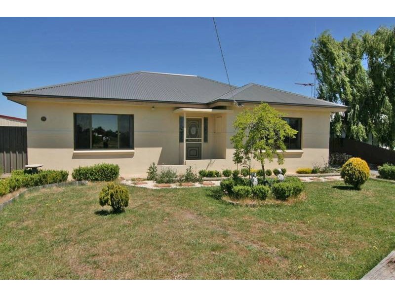 5 Elizabeth Street, Ararat VIC 3377