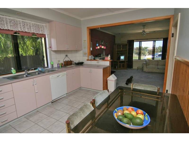 5 Elizabeth Street, Ararat VIC 3377