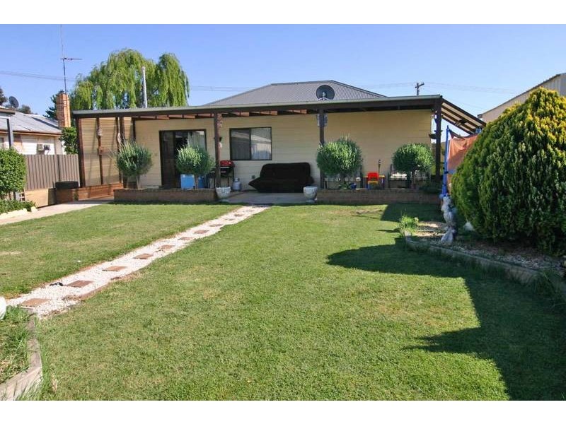 5 Elizabeth Street, Ararat VIC 3377