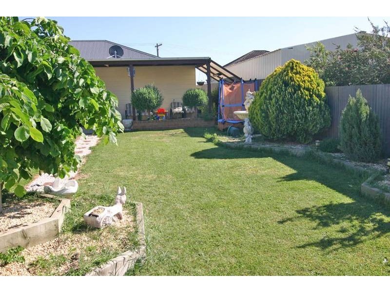 5 Elizabeth Street, Ararat VIC 3377