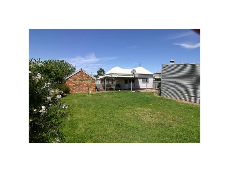 59 Moore Street, Ararat VIC 3377