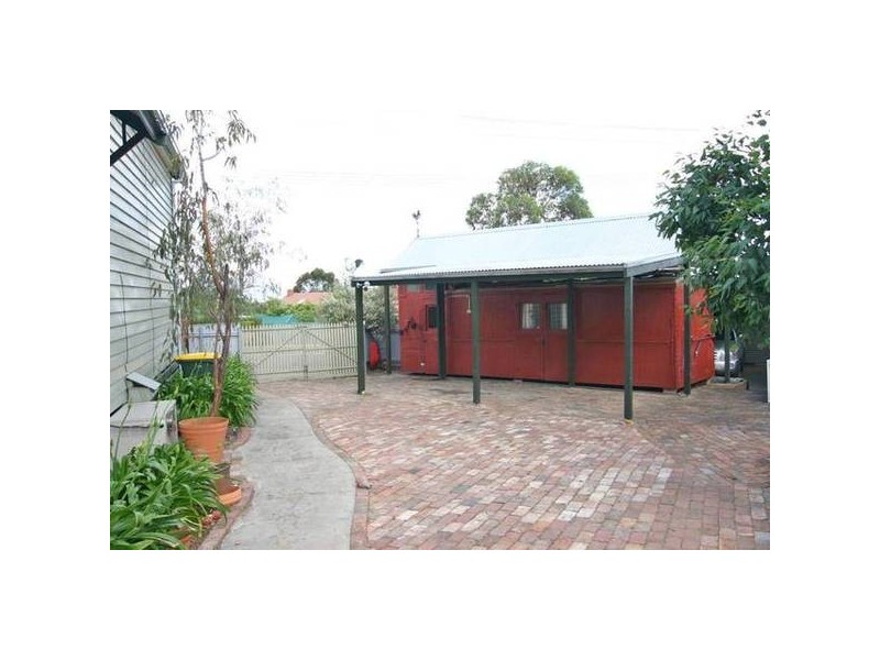 5 George Road, Ararat VIC 3377