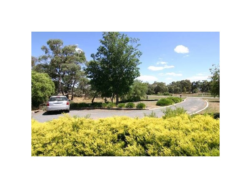 122 Queen Street North, Ararat VIC 3377