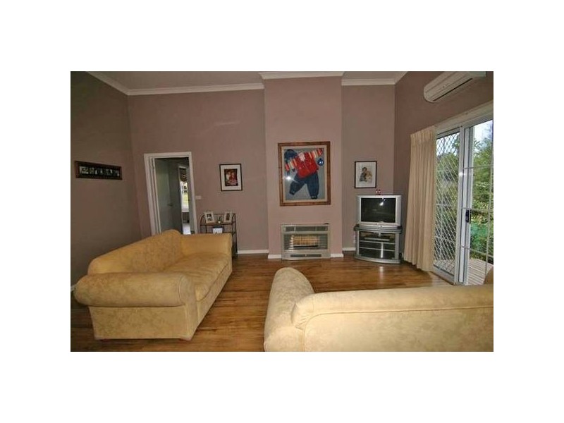 32 Benbow Street, Ararat VIC 3377