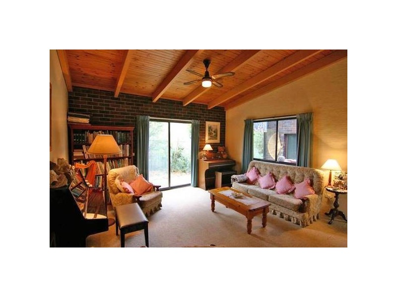 22 COAD STREET, Ararat VIC 3377