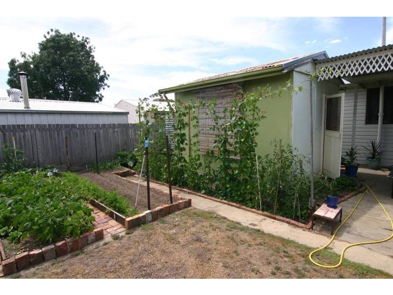 21 Stevens Crescent, Ararat VIC 3377