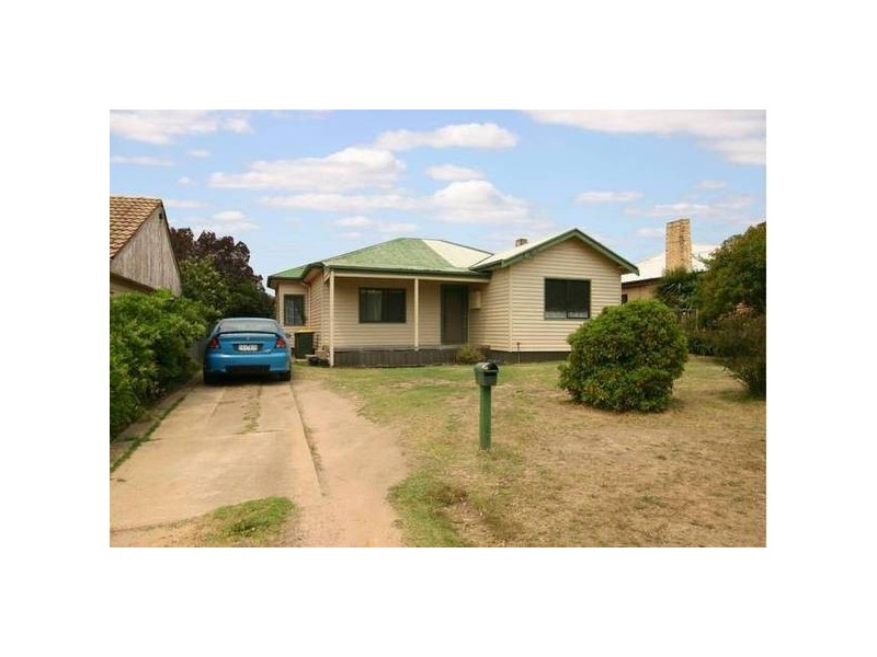 22 Mc Neil Street, Ararat VIC 3377