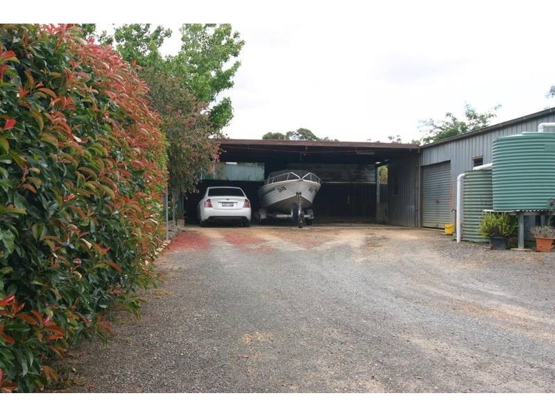 16 Spalding Street, Ararat VIC 3377