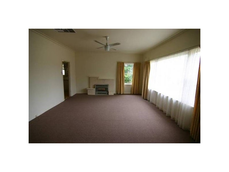 5 Benbow Street, Ararat VIC 3377